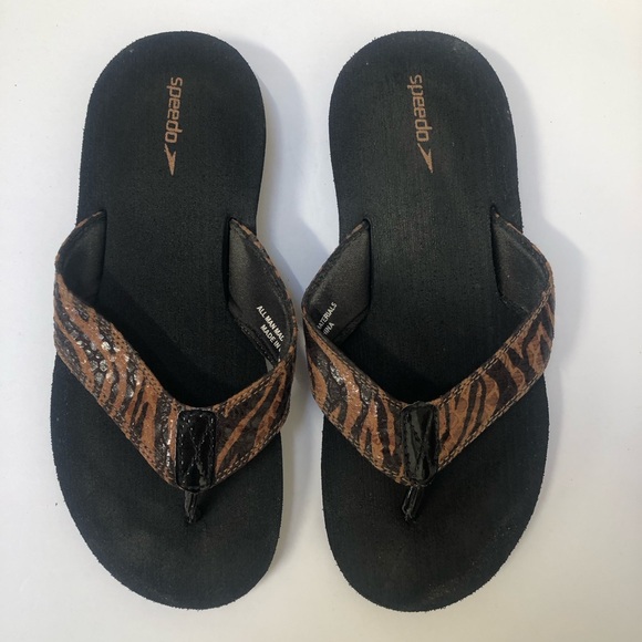Women’s Speedo animal print sandals size 9 - Picture 1 of 7